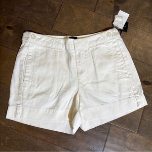 DWP white Skippe shorts MSRP $155
